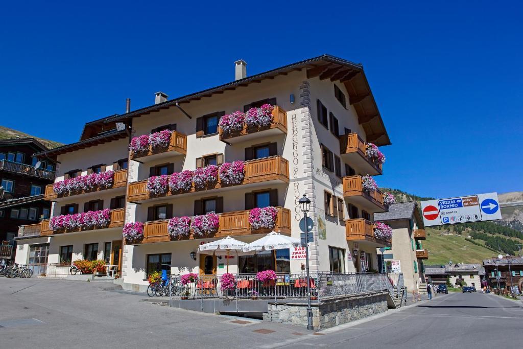 Hotel San Rocco Livigno Bagian luar foto